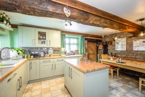 Kitchen- click for photo gallery